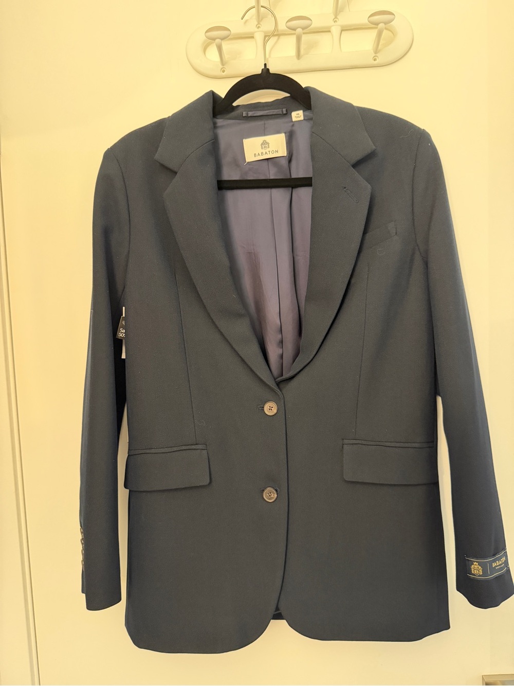 NWT Babaton Midnight Blue Tailored Blazer